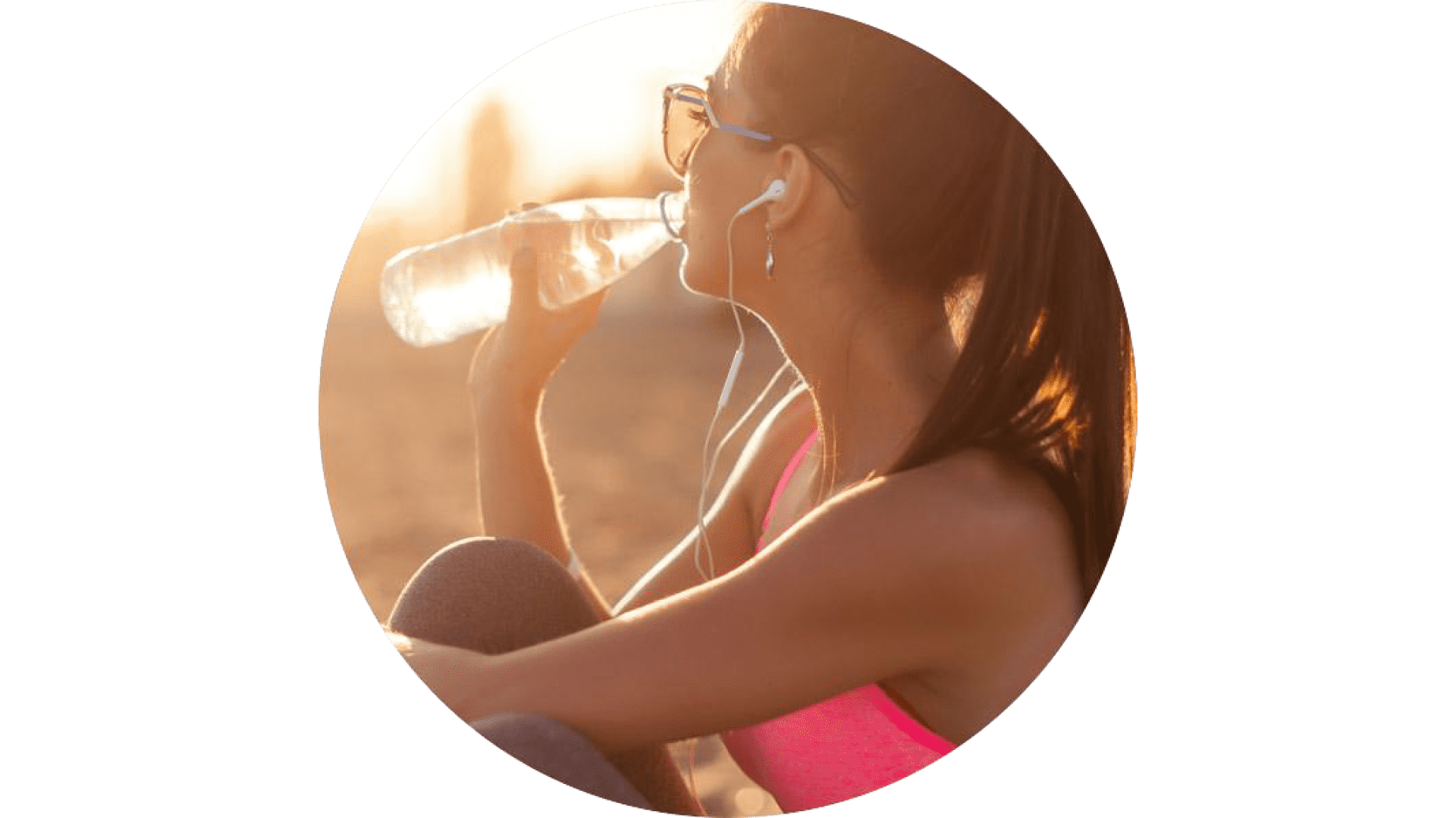 WOMAN DRINKING AFTER SPORT
